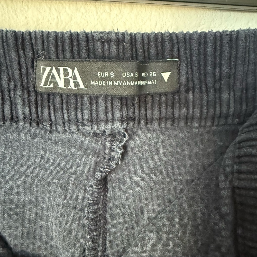 Zara Black Wide Leg Corduroy Pants - Picture 4 of 5